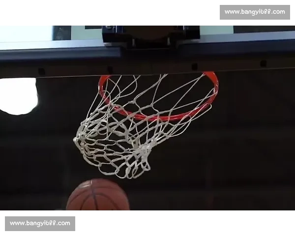 急停跳投技巧全面解析与实战运用方法探讨